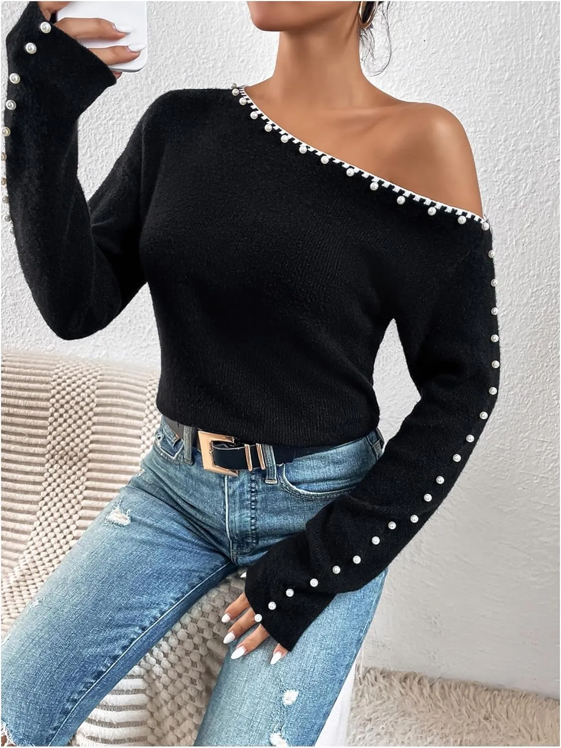 WDIRARA Women's Pearls Beaded One Cold Shoulder Sweater Long Sleeve Asymmetrical Knit Top